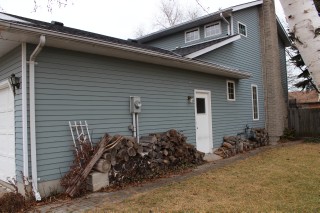 2438 LAKEFIELD, Sarnia, Ontario, Canada