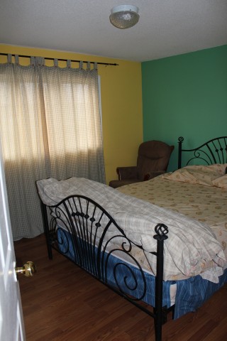2438 LAKEFIELD, Sarnia, Ontario, Canada