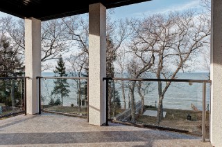 1970 LAKESHORE RD, Sarnia, Ontario, Canada