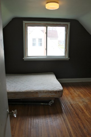 573 MONTCALM AVE, Sarnia, Ontario, Canada
