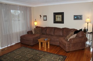 302 ALBERT ST, Point Edward, Ontario, Canada