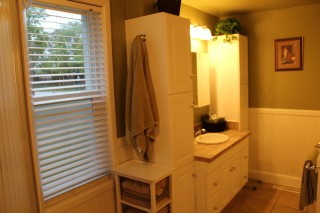 302 ALBERT ST, Point Edward, Ontario, Canada