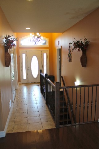 57 NEWCASTLE DR, Sarnia, Ontario, Canada