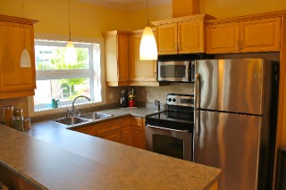 1550 VENETIAN BLVD 107, Point Edward, Ontario, Canada