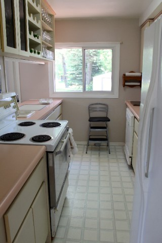 7801 KEN ST, Plympton-Wyoming, Ontario, Canada