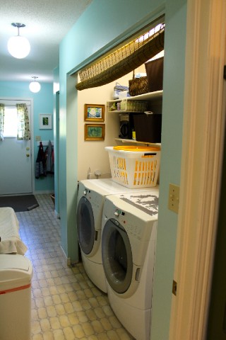 2447 LAKEFIELD, Sarnia, Ontario, Canada