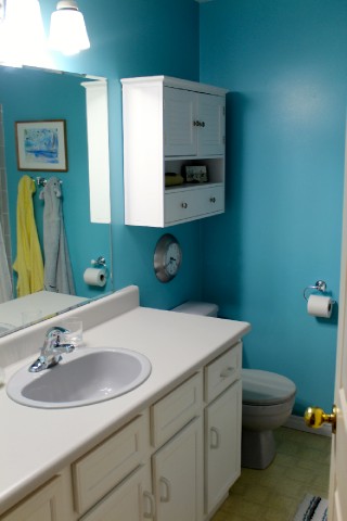 2447 LAKEFIELD, Sarnia, Ontario, Canada