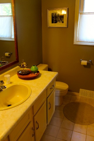 2447 LAKEFIELD, Sarnia, Ontario, Canada