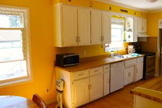 908 SIMPSON ST, Point Edward, Ontario, Canada