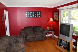 908 SIMPSON ST, Point Edward, Ontario, Canada