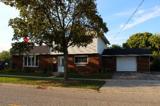 304 VICTORIA AVE, Point Edward, Ontario, Canada