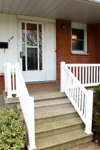 599 BERKSHIRE RD, Sarnia, Ontario, Canada