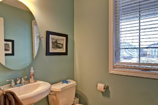 712 FOREST HILL CRT, Sarnia, Ontario, Canada