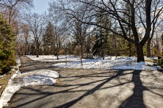 564 LAKESHORE RD, Sarnia, Ontario, Canada