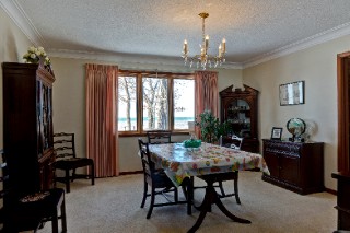 564 LAKESHORE RD, Sarnia, Ontario, Canada