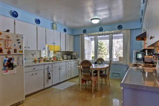 564 LAKESHORE RD, Sarnia, Ontario, Canada