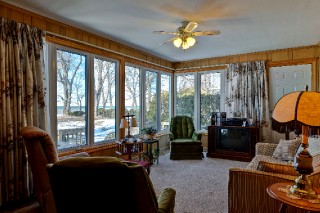 564 LAKESHORE RD, Sarnia, Ontario, Canada