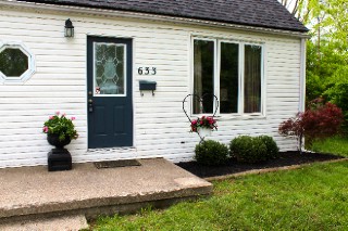 633 MAPLE CRES, Sarnia, Ontario, Canada