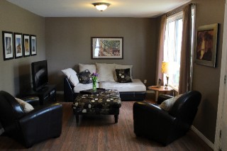 633 MAPLE CRES, Sarnia, Ontario, Canada