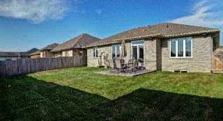 230 RON BOLT ST, Sarnia, Ontario, Canada