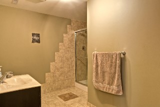 230 RON BOLT ST, Sarnia, Ontario, Canada