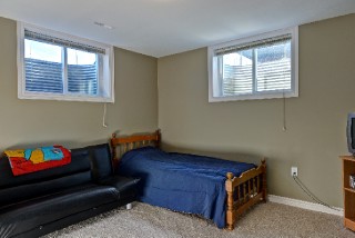 230 RON BOLT ST, Sarnia, Ontario, Canada