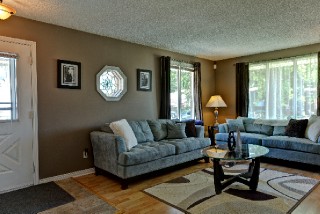 965 COBBLESTONE CRES, Sarnia, Ontario, Canada