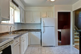 965 COBBLESTONE CRES, Sarnia, Ontario, Canada