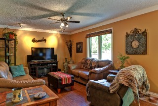 300 TAWNY RD, Sarnia, Ontario, Canada