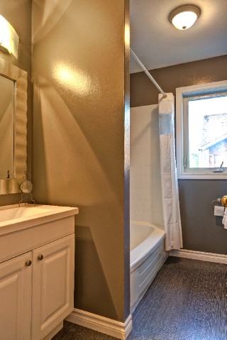 300 TAWNY RD, Sarnia, Ontario, Canada