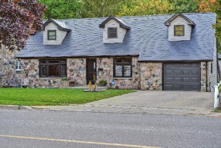 1389 CHRISTINA ST North, Sarnia, Ontario, Canada