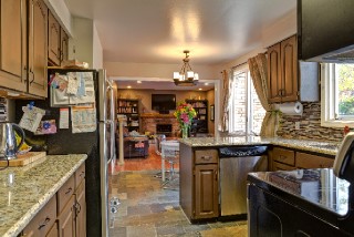 1568 BOVE CRT, Sarnia, Ontario, Canada