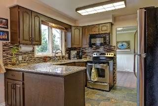 1568 BOVE CRT, Sarnia, Ontario, Canada