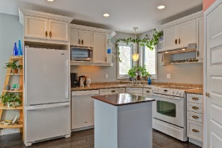 1375 CHRISTINA ST North, Sarnia, Ontario, Canada
