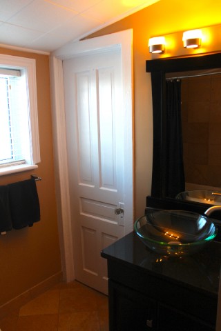 508 VICTORIA AVE, Point Edward, Ontario, Canada