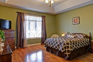104 ALBERT ST, Point Edward, Ontario, Canada