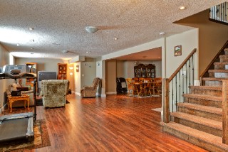 104 ALBERT ST, Point Edward, Ontario, Canada
