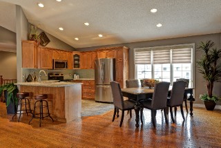 37 LOUISA ST, Point Edward, Ontario, Canada