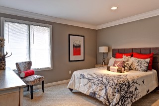 37 LOUISA ST, Point Edward, Ontario, Canada