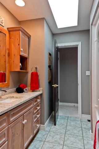 37 LOUISA ST, Point Edward, Ontario, Canada