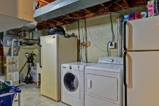 940 OAK AVE, Sarnia, Ontario, Canada