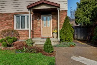 720 HILLARY ST, Sarnia, Ontario, Canada