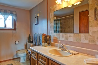 720 HILLARY ST, Sarnia, Ontario, Canada