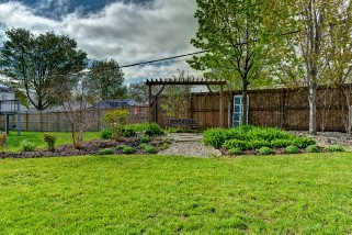 33 ARTHUR ST, Point Edward, Ontario, Canada