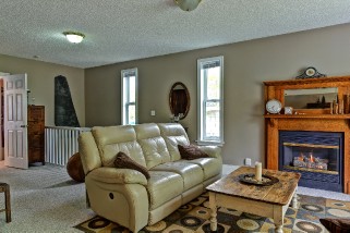 33 ARTHUR ST, Point Edward, Ontario, Canada