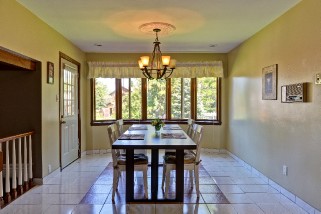 906 VARSITY CRES, Sarnia, Ontario, Canada