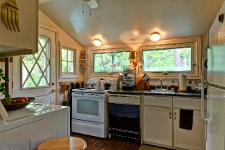 2873 OLD LAKESHORE RD, Sarnia, Ontario, Canada