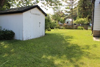 602 ALEXANDRA AVE, Point Edward, Ontario, Canada