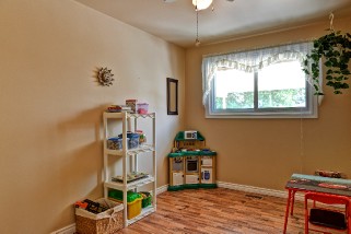 721 VICTORIA AVE, Point Edward, Ontario, Canada