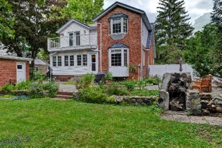 1421 CHRISTINA ST North, Sarnia, Ontario, Canada